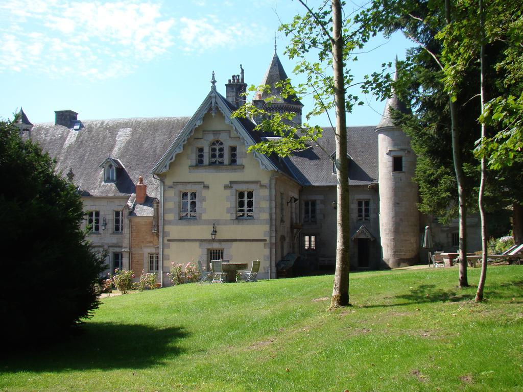 Chateau De Crocq - Chambres D'Hotes De Charme Exterior photo