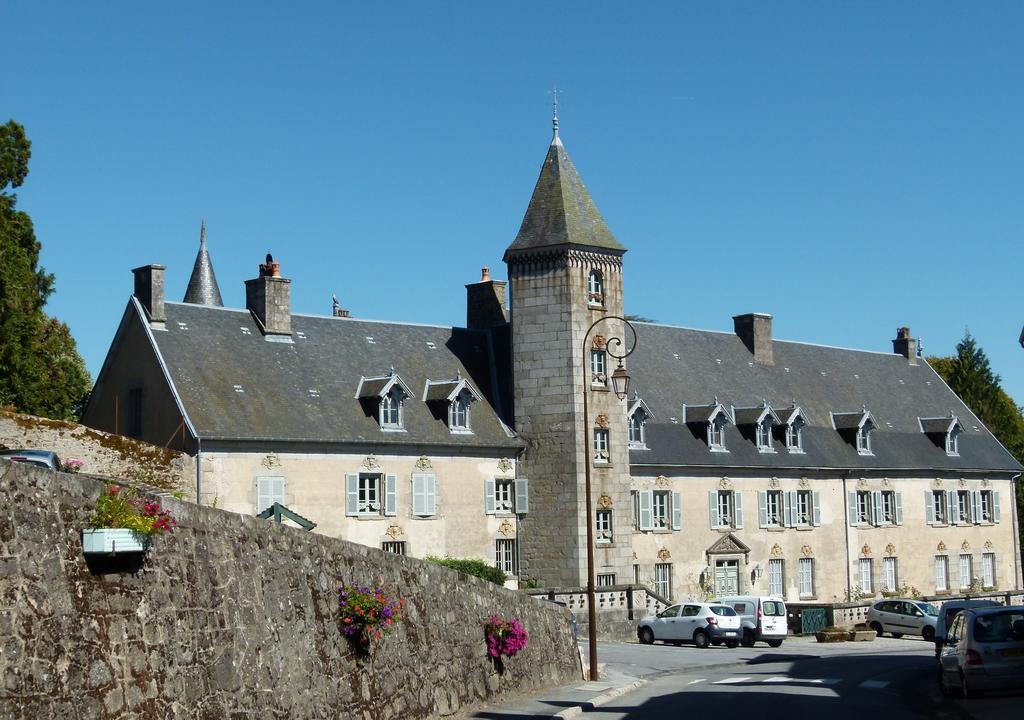Chateau De Crocq - Chambres D'Hotes De Charme Exterior photo
